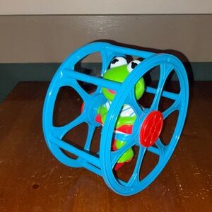1989 Muppet Babies Kermit The Frog Rolling Wheel Toy by Remco